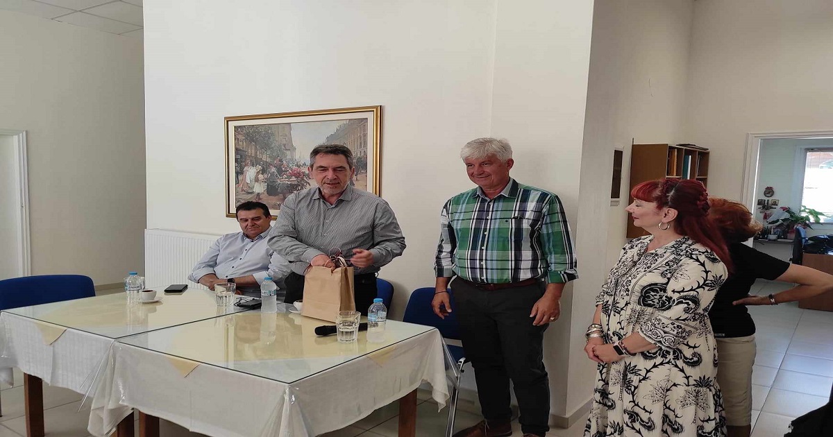 Δελτίο Τύπου Ο.Κ.Π.Α.Π.Α.: «Επίσκεψη του Δημάρχου στο 10ο ΚΑΠΗ Ανατολής του Δήμου Ιωαννιτών»